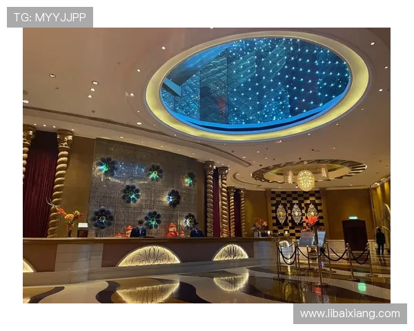 十六浦澳门购物天堂，汇聚各类奢华品牌与特色手信，满足你的购物欲望